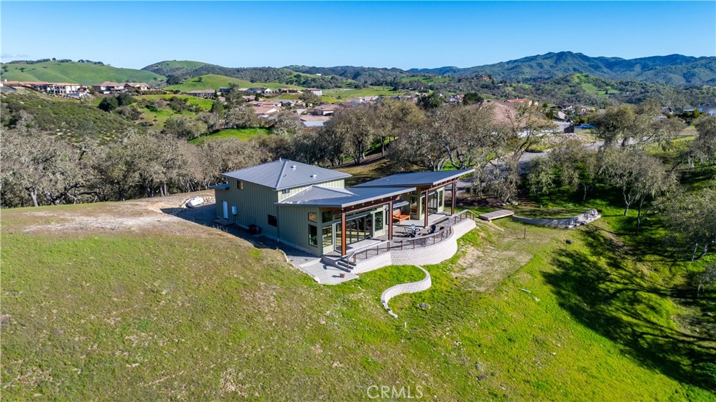 3275 Timberline, Paso Robles, CA 93446