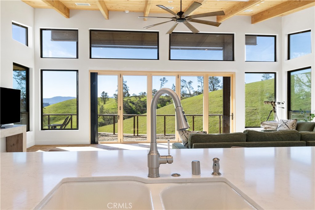 3275 Timberline, Paso Robles, CA 93446