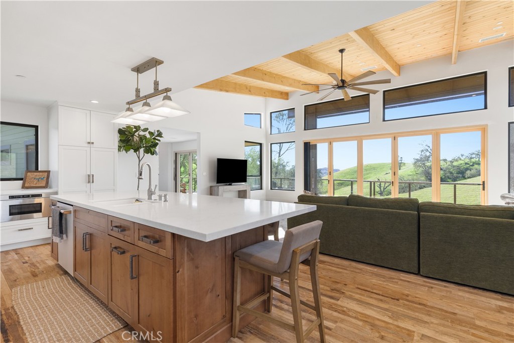 3275 Timberline, Paso Robles, CA 93446