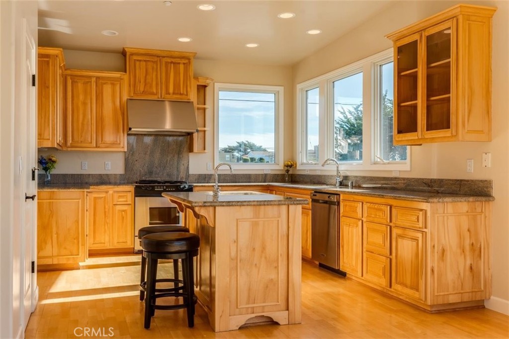 305 Ivar Street, Cambria, CA 93428