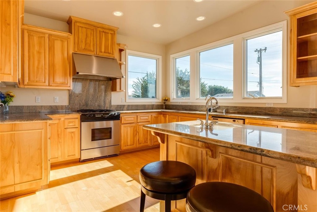305 Ivar Street, Cambria, CA 93428