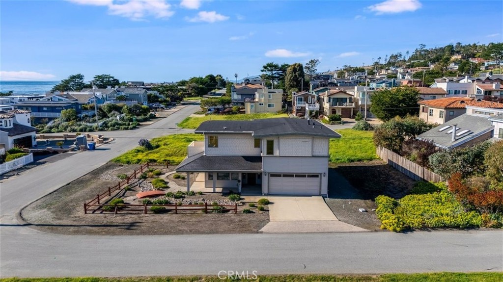 305 Ivar Street, Cambria, CA 93428