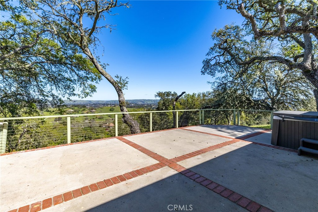 10870 Santa Ana, Atascadero, CA 93422