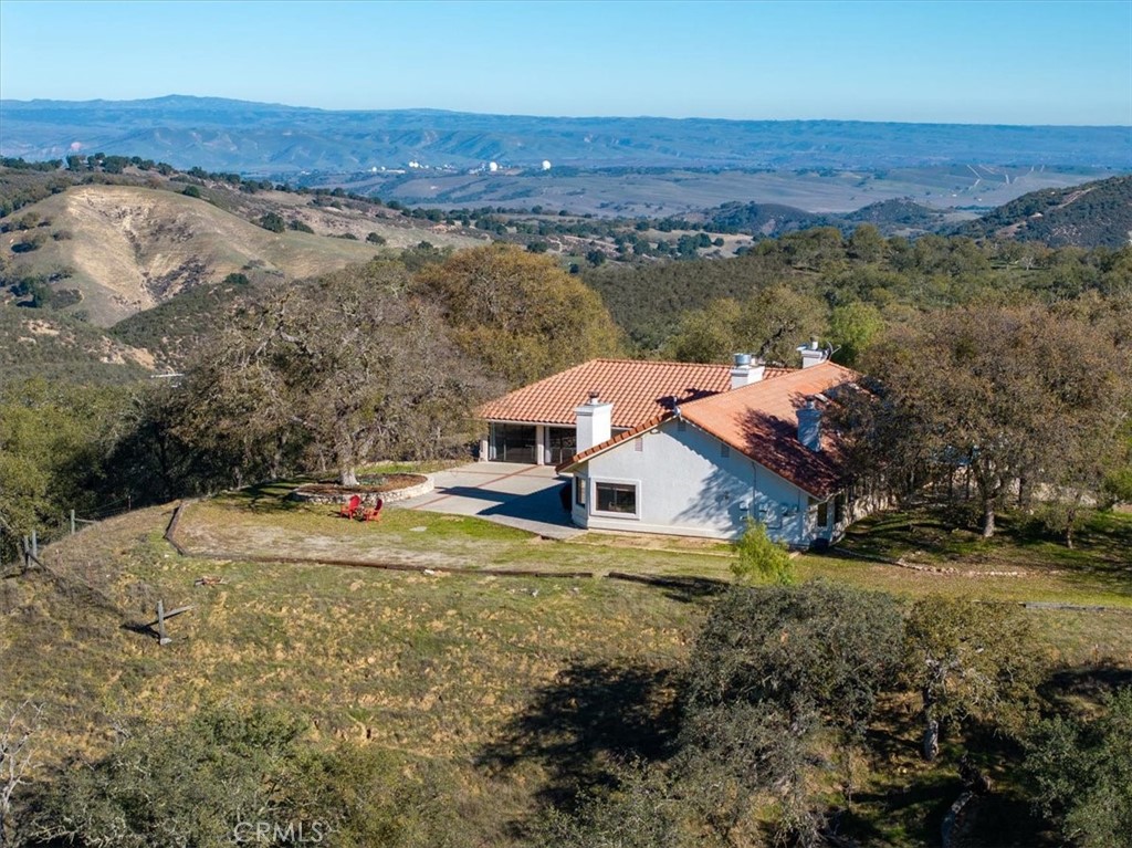 7975 Nacimiento Lake Dr, Paso Robles, CA 93446