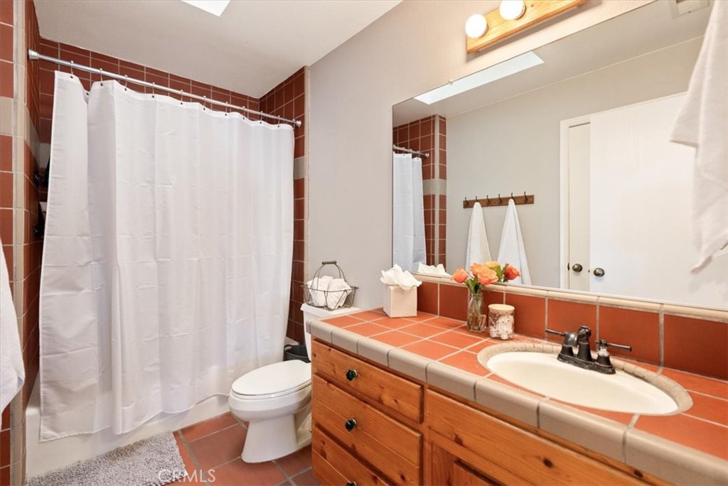 7975 Nacimiento Lake Dr, Paso Robles, CA 93446