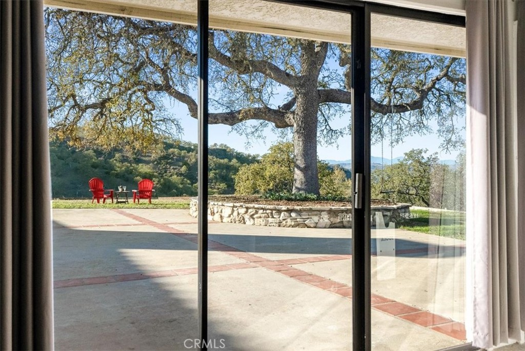 7975 Nacimiento Lake Dr, Paso Robles, CA 93446