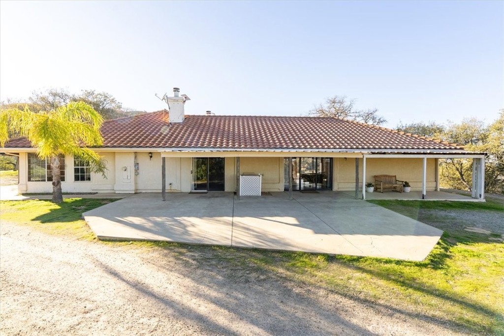 7975 Nacimiento Lake Dr, Paso Robles, CA 93446