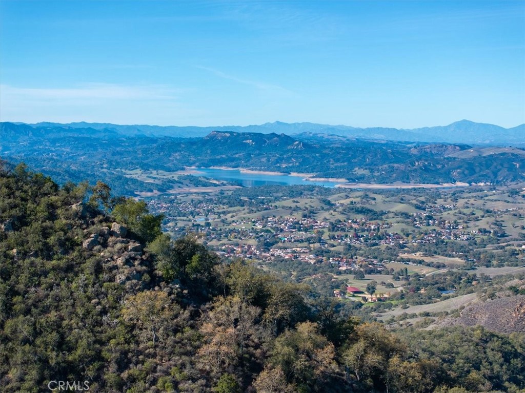 7975 Nacimiento Lake Dr, Paso Robles, CA 93446