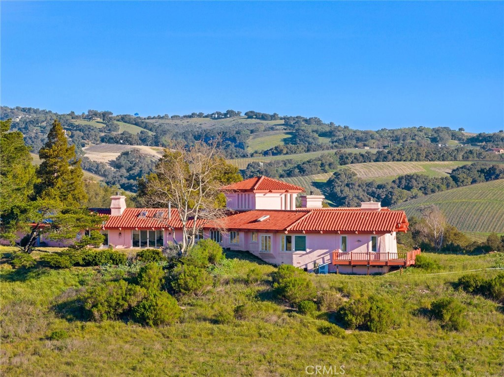 110 Booker, Templeton, CA 93465