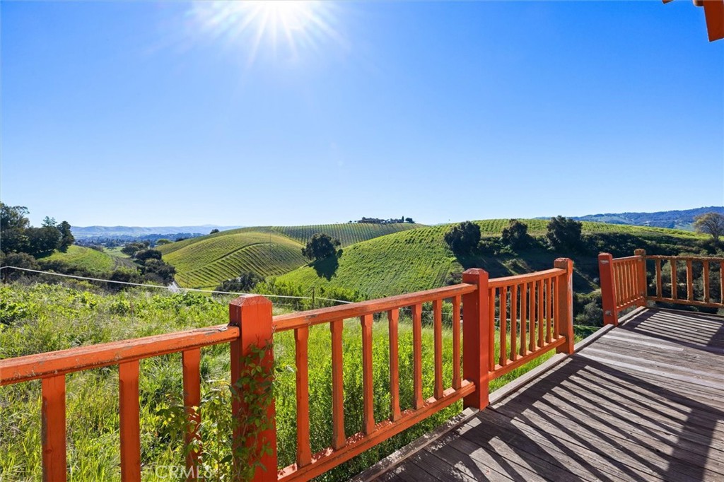 110 Booker, Templeton, CA 93465