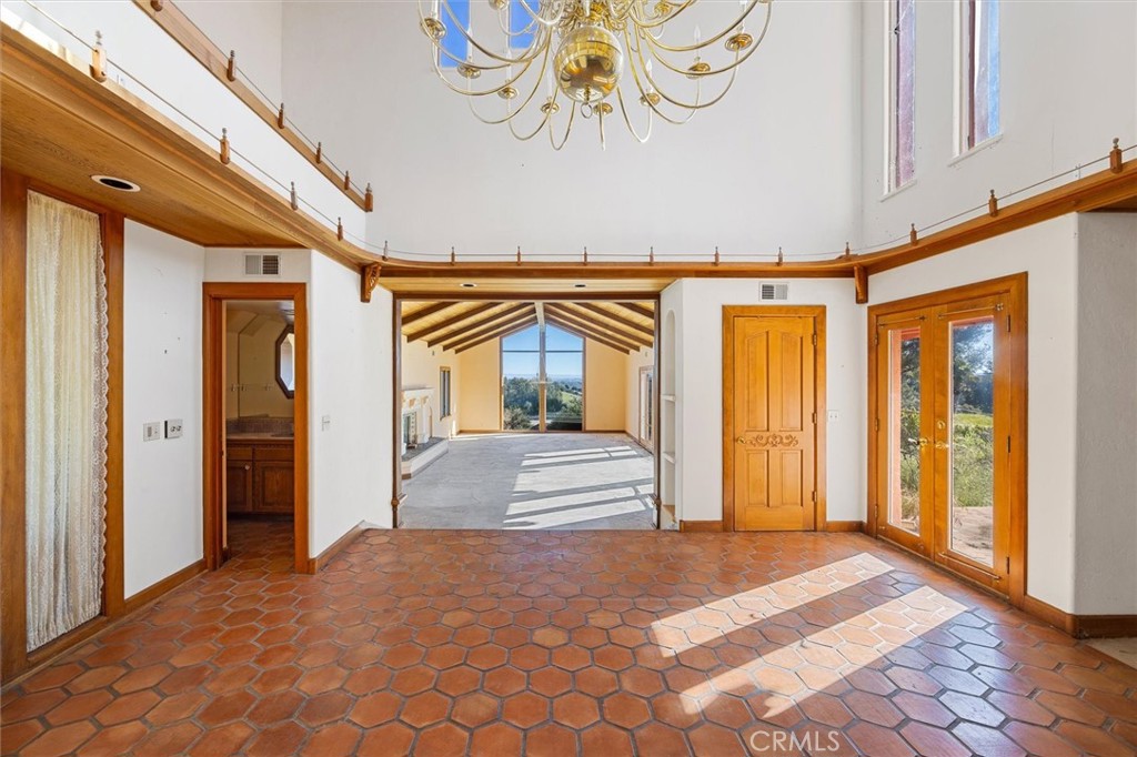 110 Booker, Templeton, CA 93465