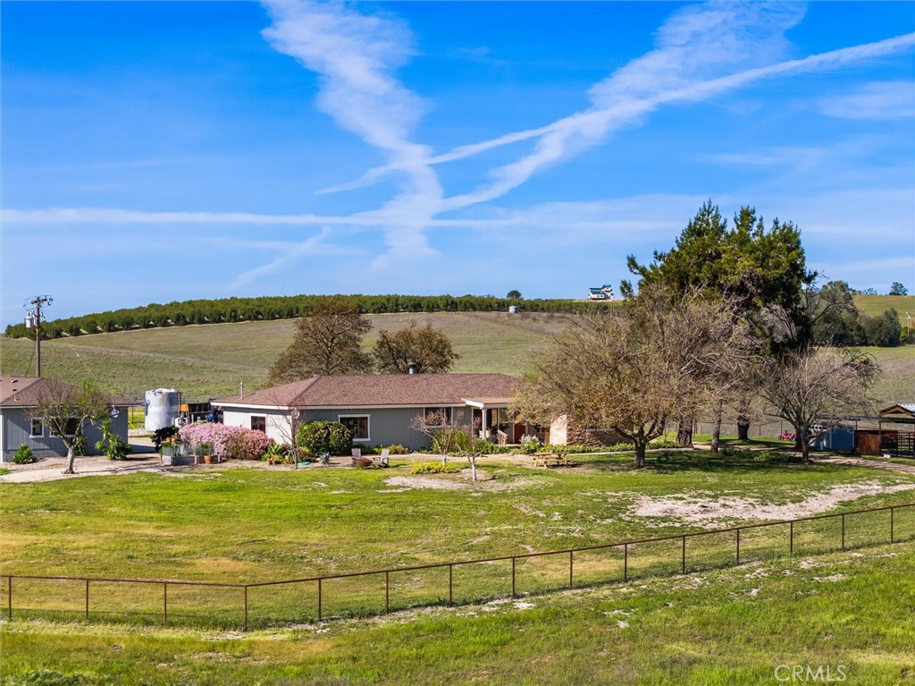 7491 Kingsbury Road, Templeton, CA 93465