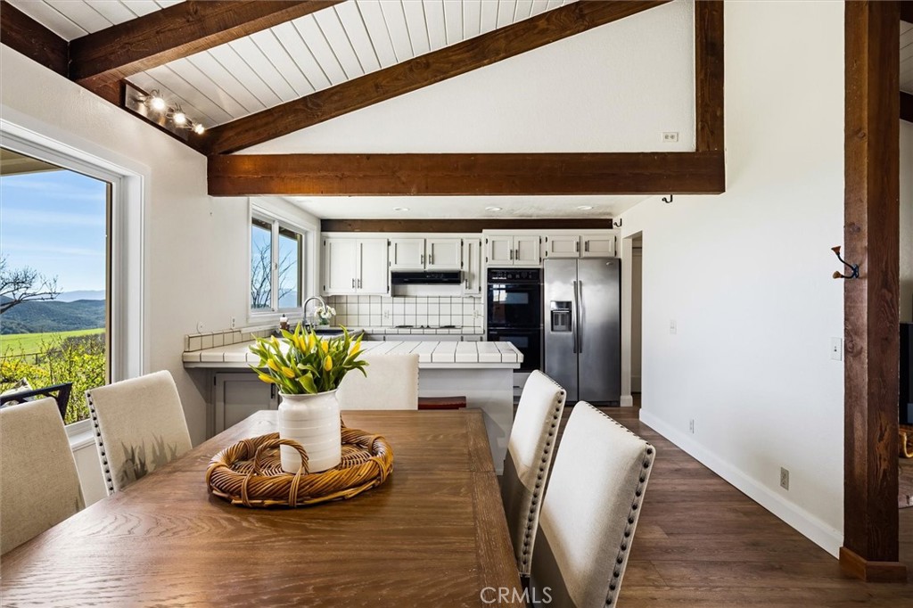 7491 Kingsbury Road, Templeton, CA 93465