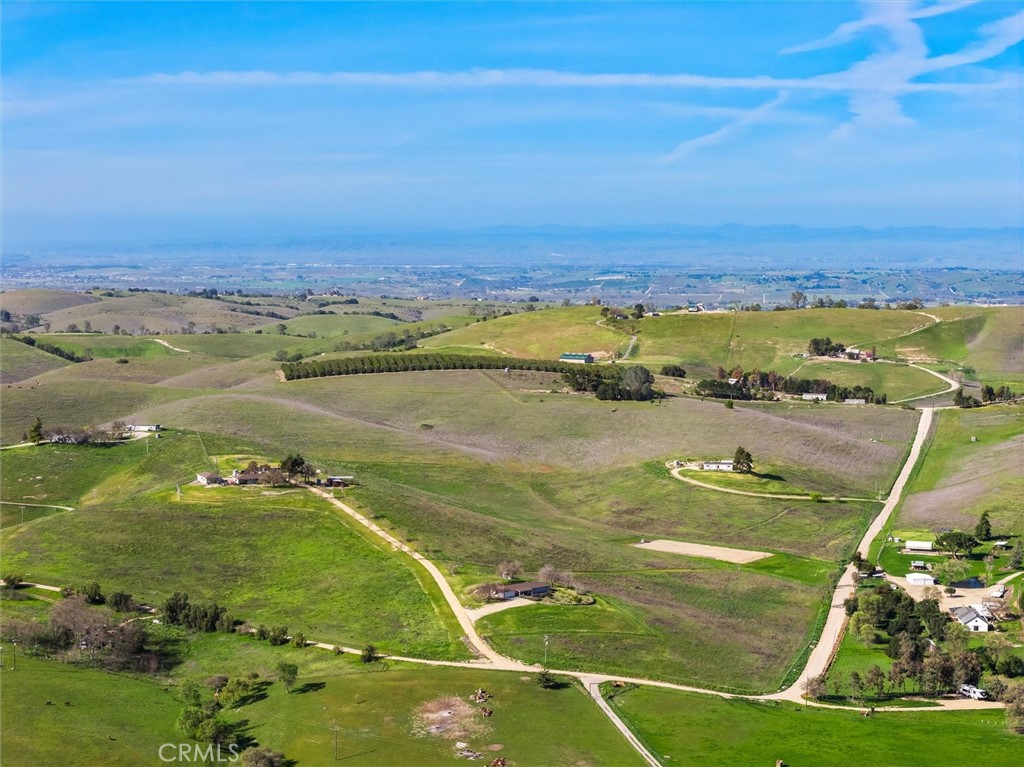 7491 Kingsbury Road, Templeton, CA 93465