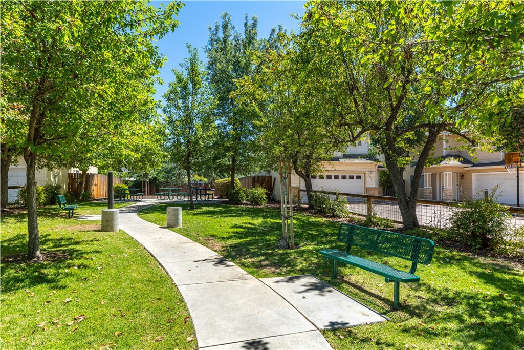 1429 Stoney Creek, Paso Robles, CA 93446