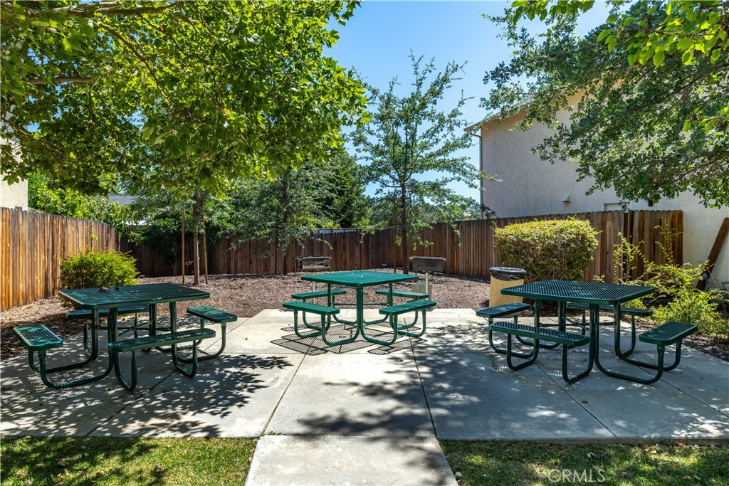 1429 Stoney Creek, Paso Robles, CA 93446