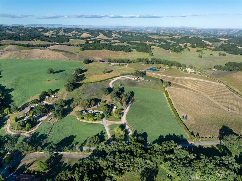 5250 , 5260 Vineyard, Paso Robles, CA 93446