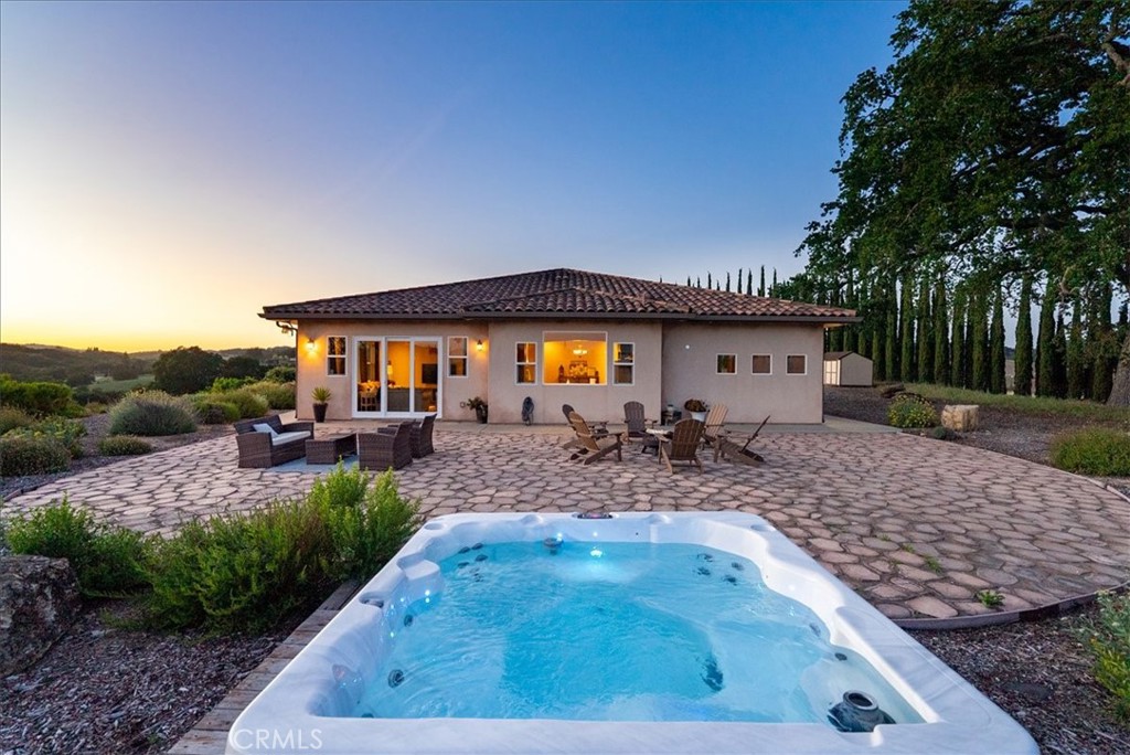 5250 , 5260 Vineyard, Paso Robles, CA 93446