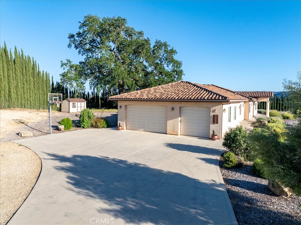 5250 , 5260 Vineyard, Paso Robles, CA 93446