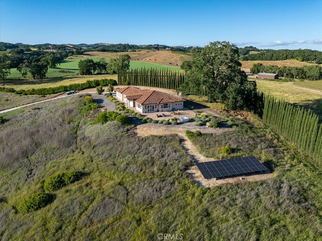 5250 , 5260 Vineyard, Paso Robles, CA 93446