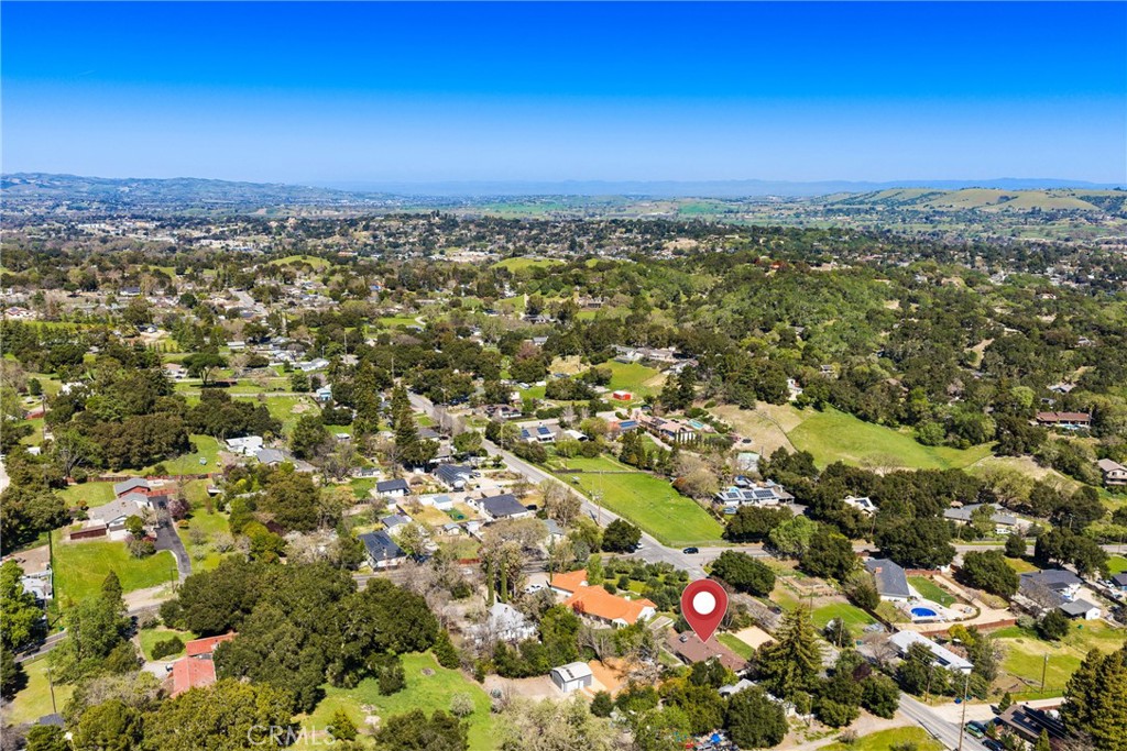 6030 Portola Rd, Atascadero, CA 93422