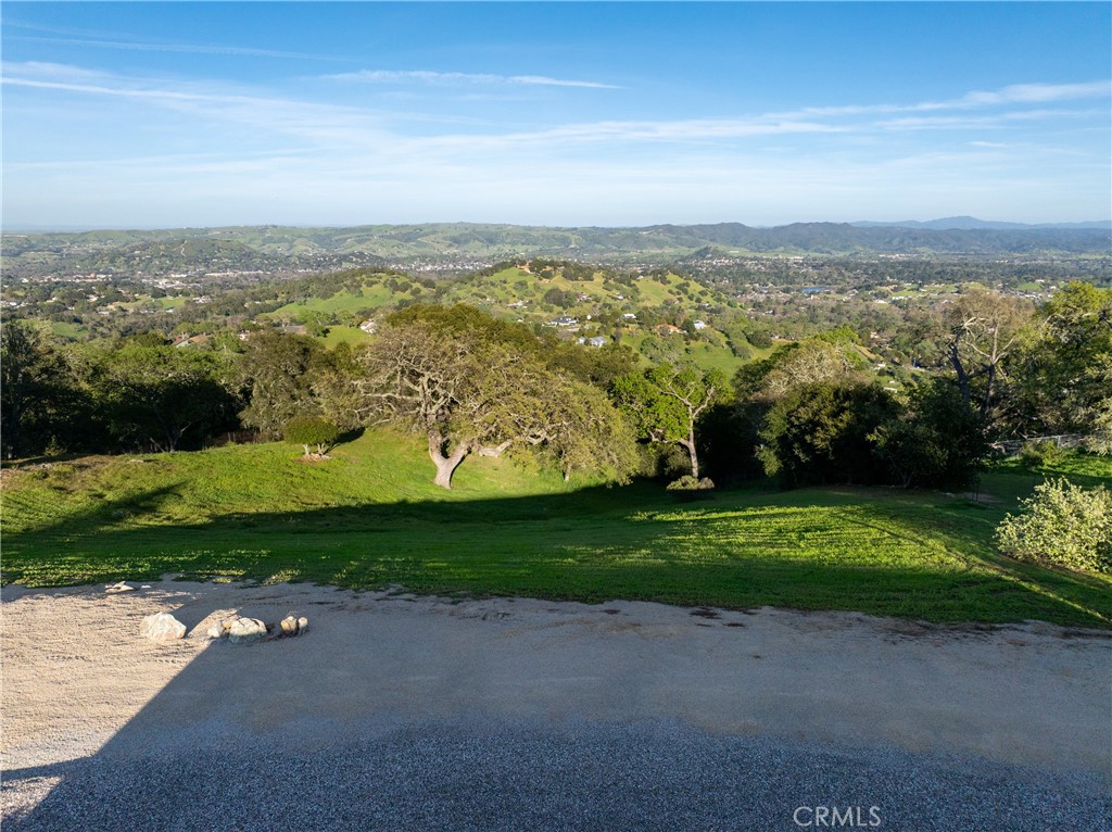 10605 San Marcos Rd, Atascadero, CA 93422