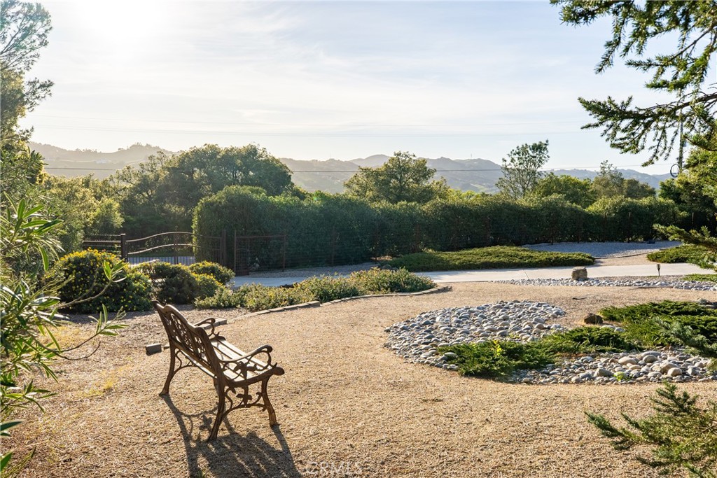 10605 San Marcos Rd, Atascadero, CA 93422