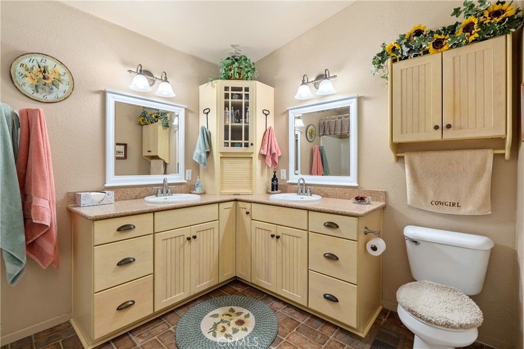 5385 & 5375 Camp 8, Paso Robles, CA 93446