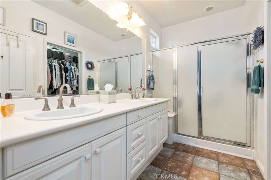 2457 Clubhouse Dr, Paso Robles, CA 93446