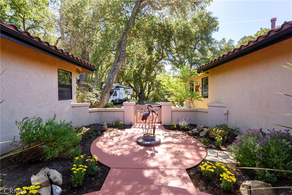 2180 San Fernando, Atascadero, CA 93422