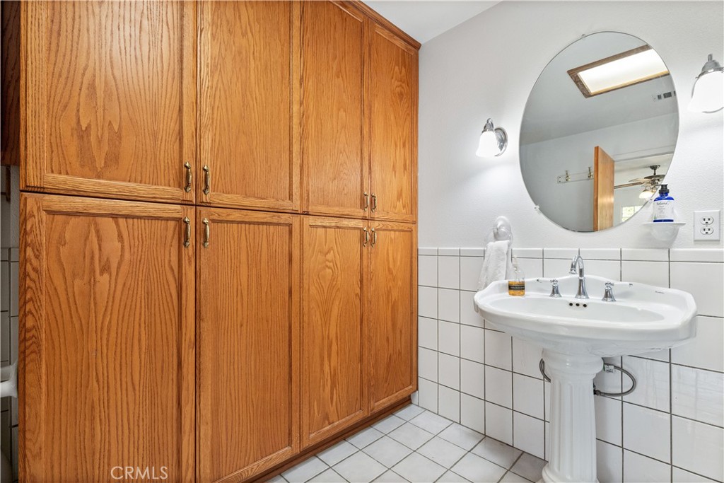 5335 Monterey, Paso Robles, CA 93446