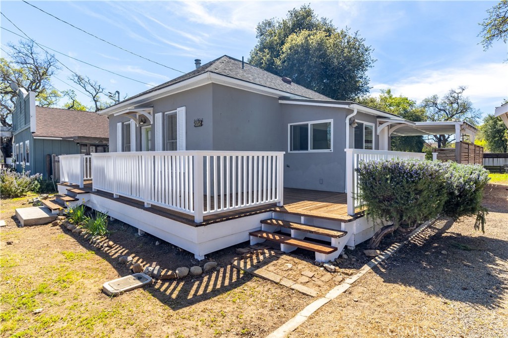 115 2nd, Templeton, CA 93465
