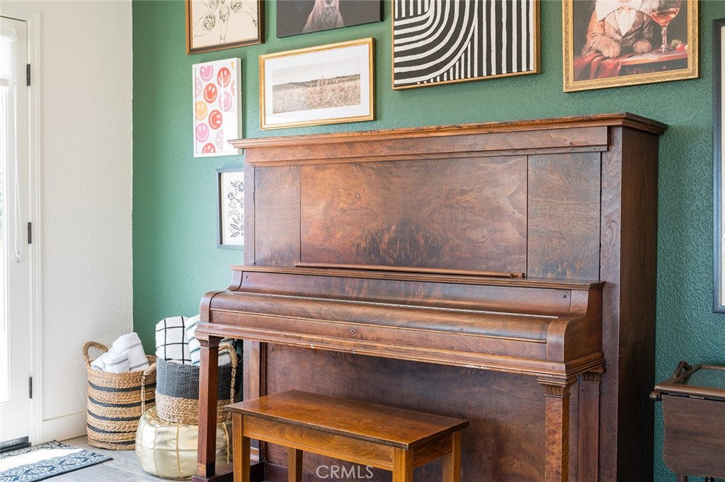 5602 Prancing Deer Pl, Paso Robles, CA 93446