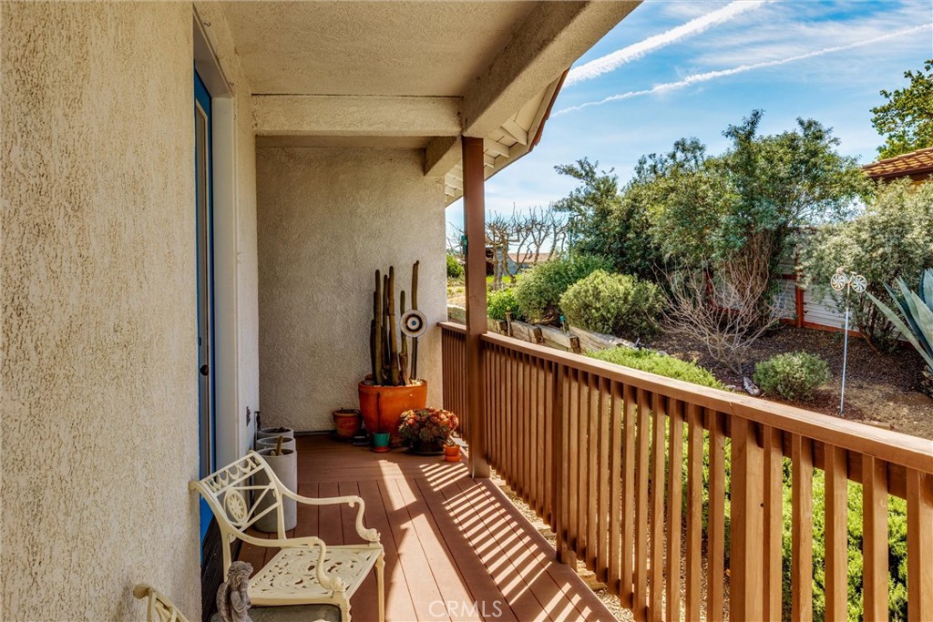 731 Renate Way, Paso Robles, CA 93446