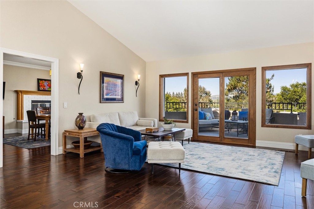 1020 Par, Paso Robles, CA 93446