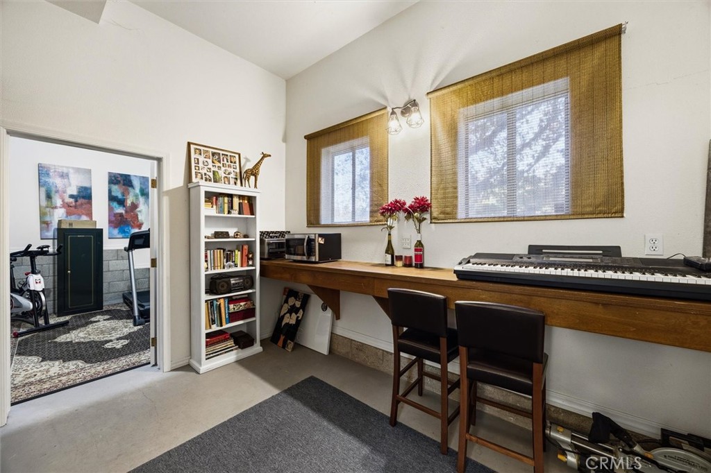 1020 Par, Paso Robles, CA 93446