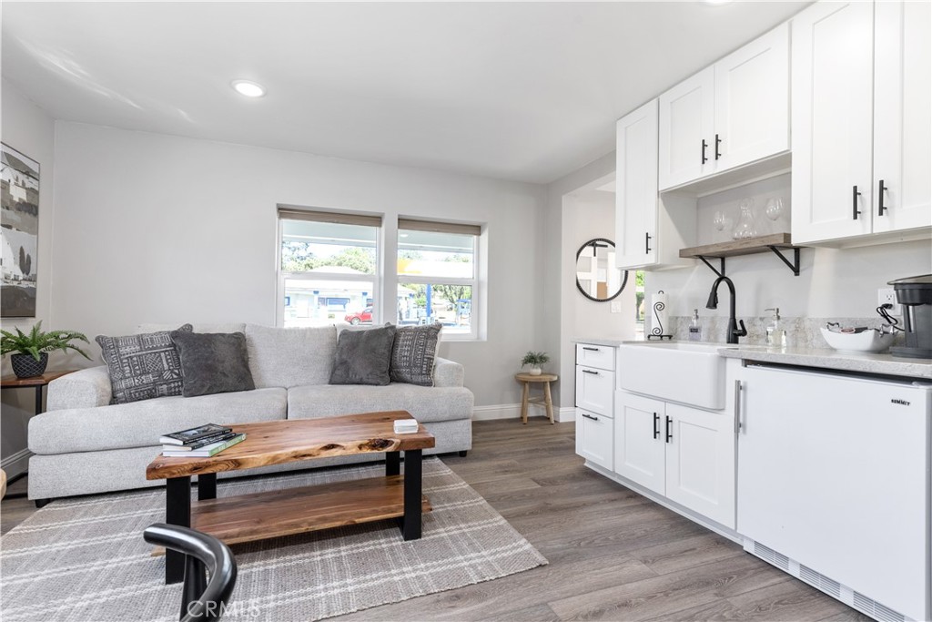 1636 Spring St, Paso Robles, CA 93446