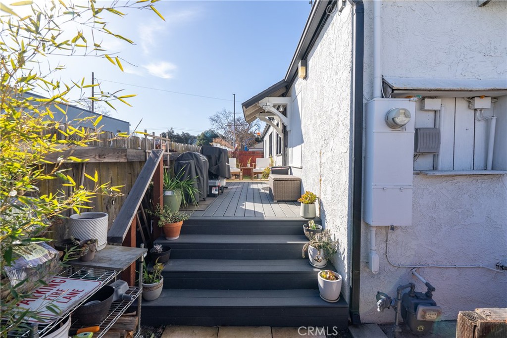 1636 Spring St, Paso Robles, CA 93446