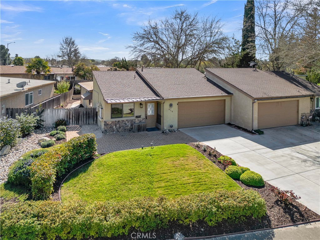 614 Brookhill Dr, Paso Robles, CA 93446
