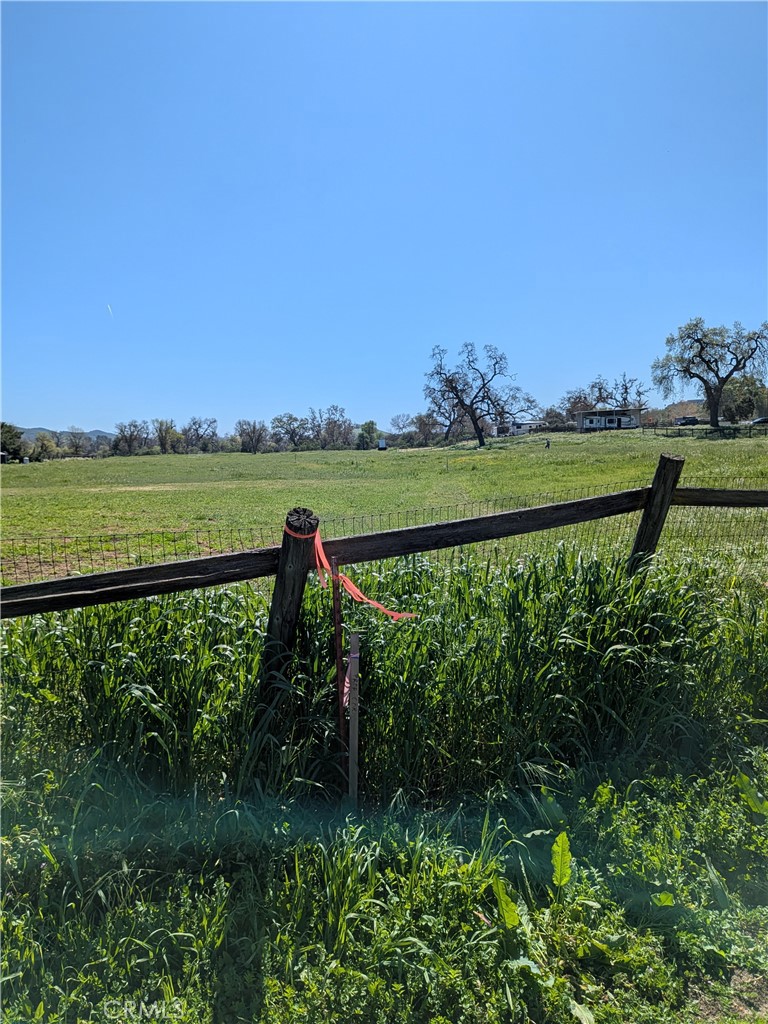 7725 Gabarda, Atascadero, CA 93422