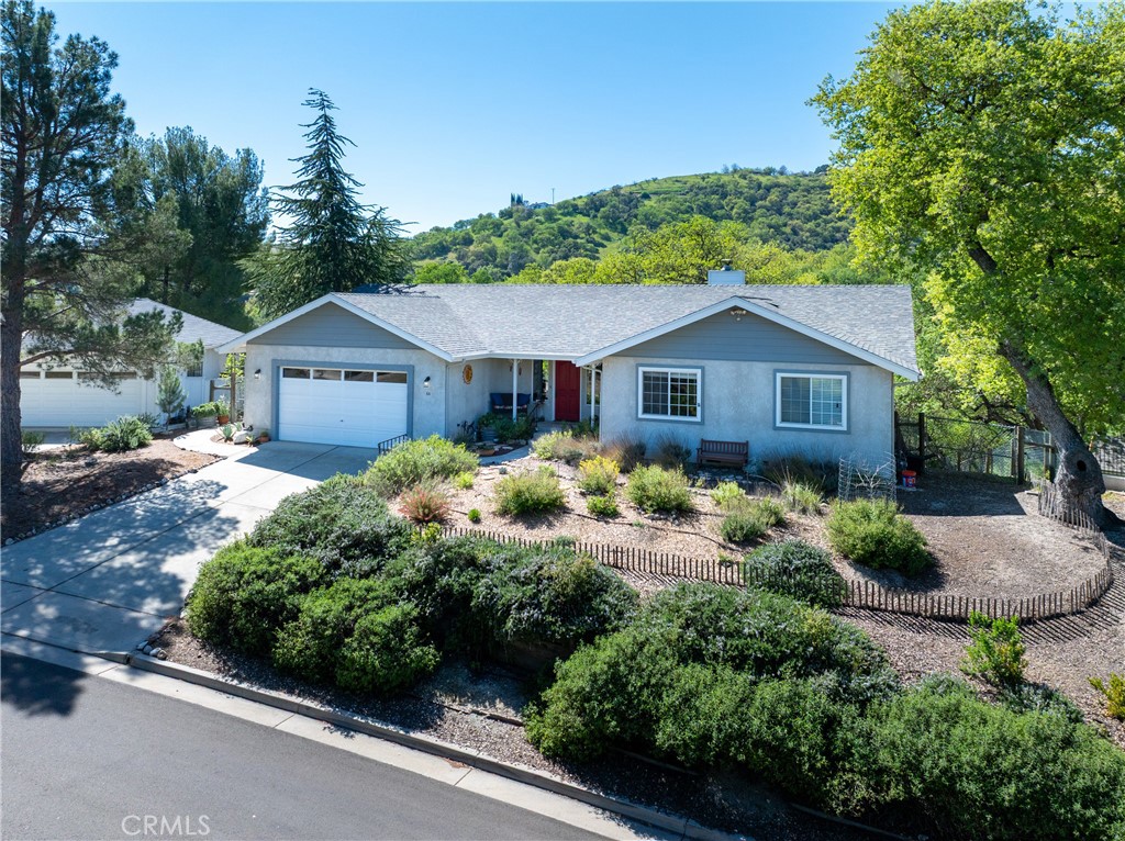 66 Terrace Hill Drive, Paso Robles, CA 93446