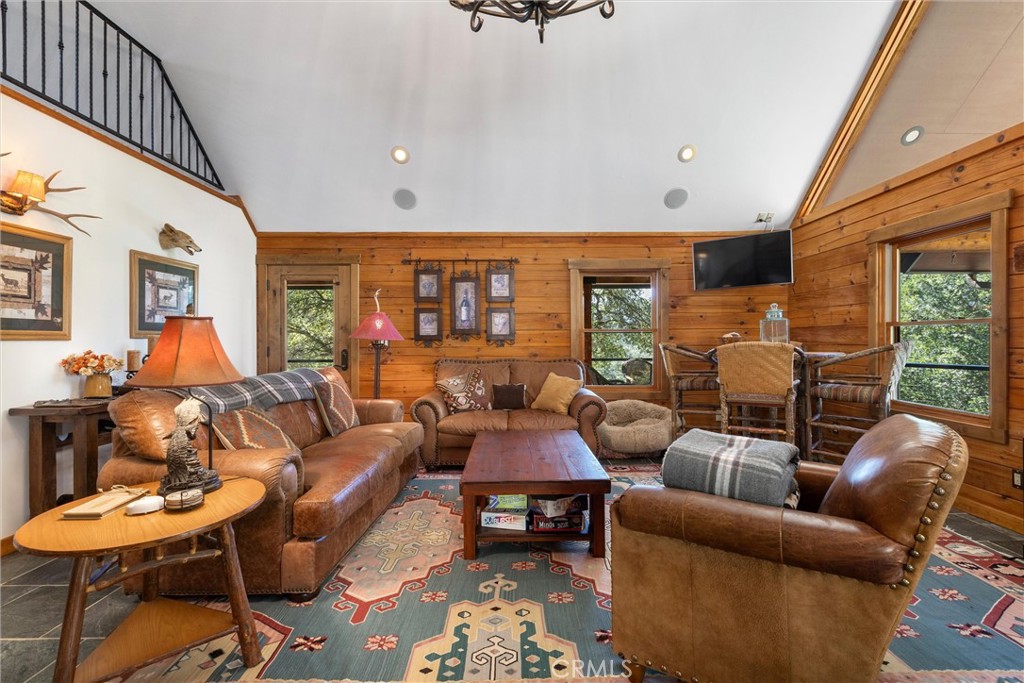 5765 Dago Lane, Paso Robles, CA 93446