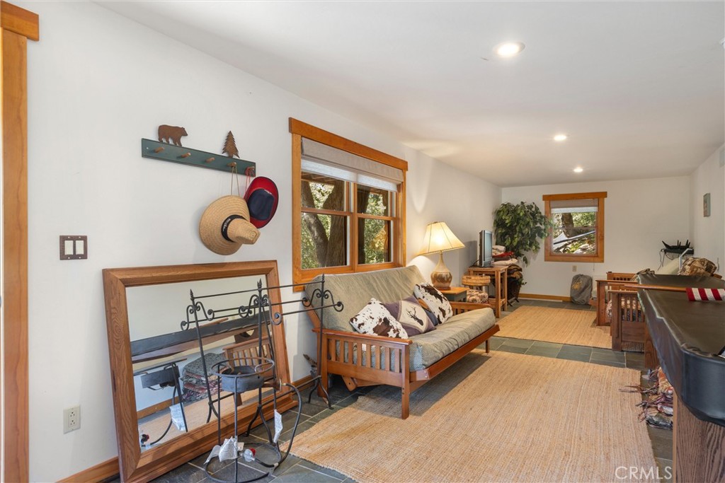 5765 Dago Lane, Paso Robles, CA 93446