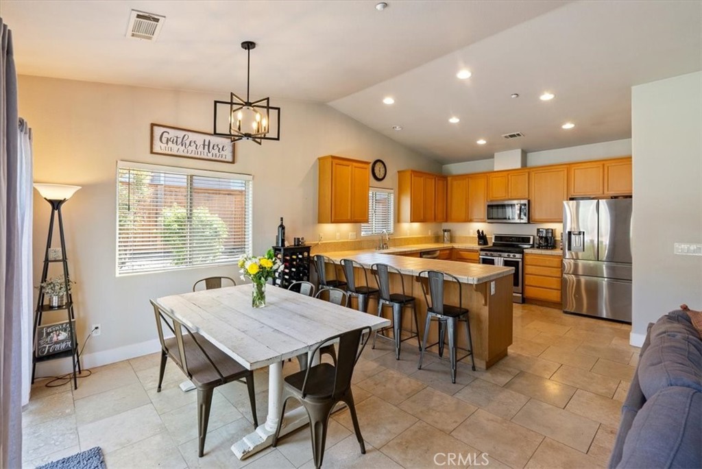 732 Lavender Ln, Templeton, CA 93465