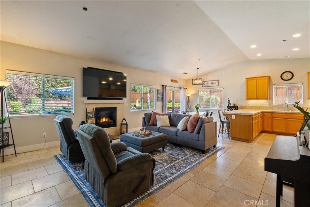 732 Lavender Ln, Templeton, CA 93465