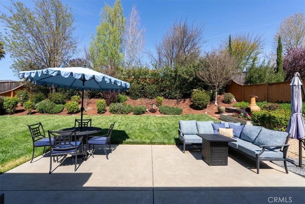 732 Lavender Ln, Templeton, CA 93465