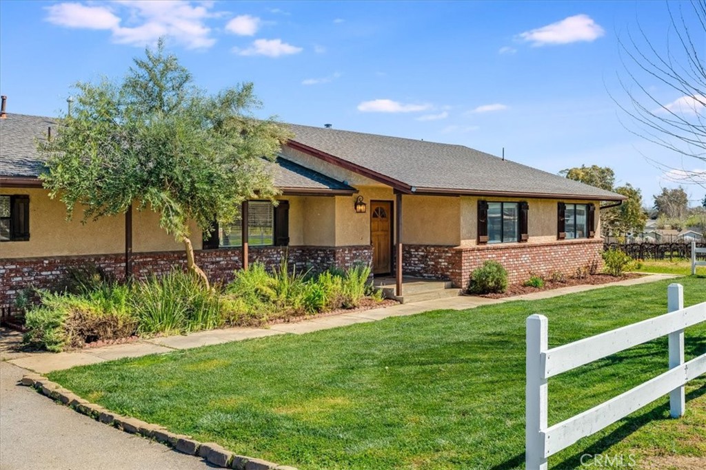 1225 Santa Rita, Templeton, CA 93465