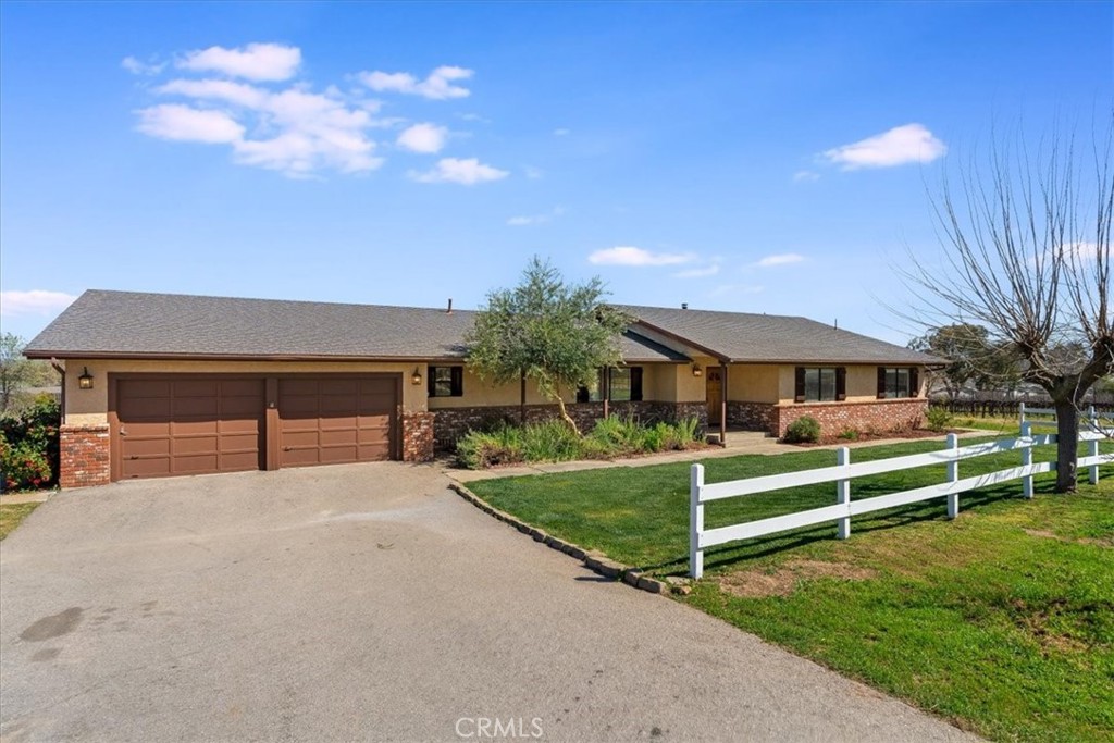 1225 Santa Rita, Templeton, CA 93465