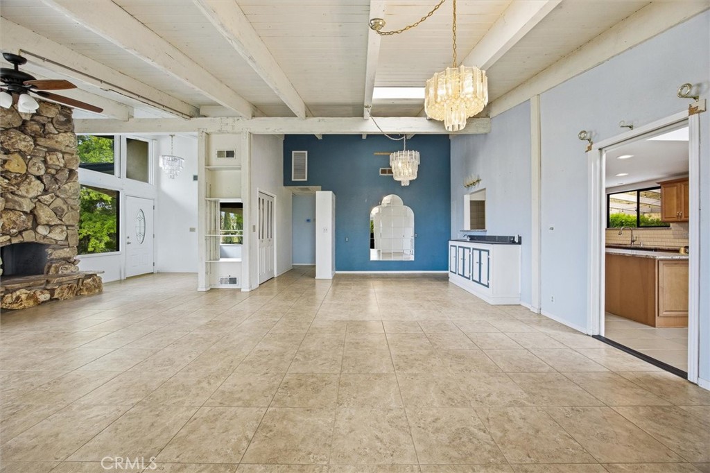 3330 S El Pomar, Templeton, CA 93465