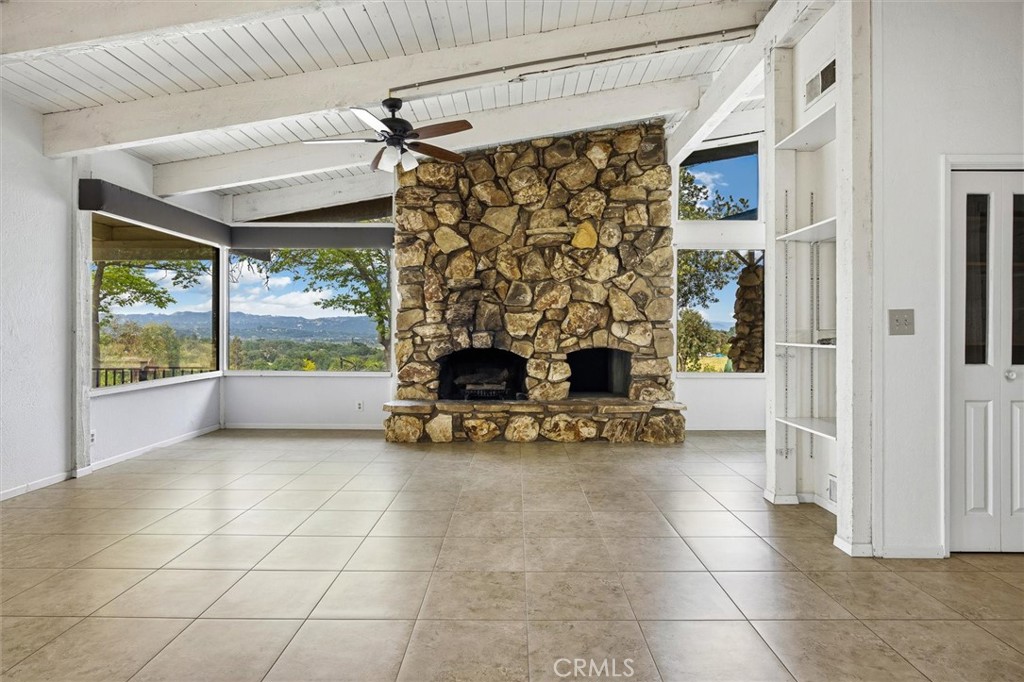 3330 S El Pomar, Templeton, CA 93465